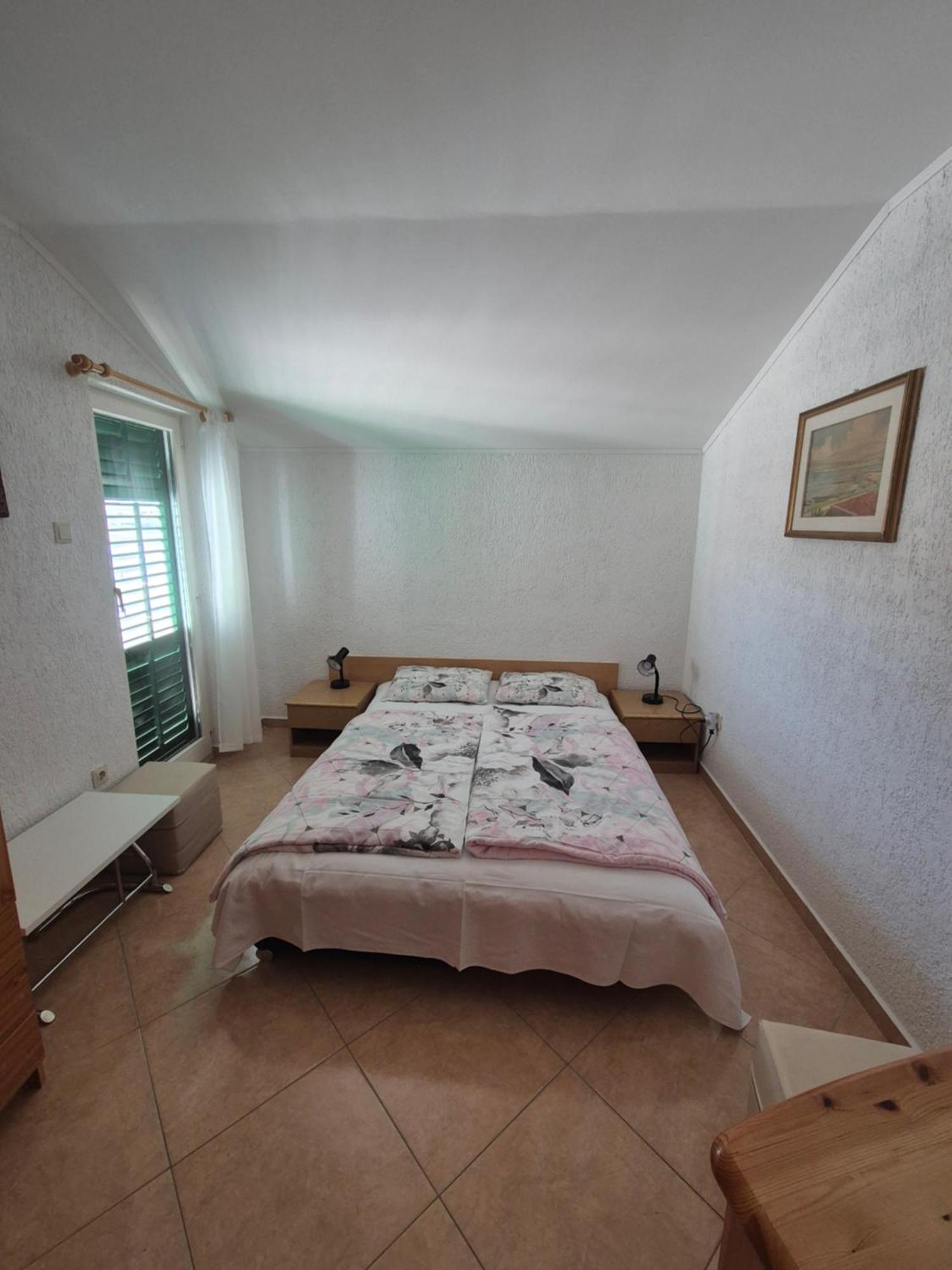 Apartmani Mira Supetarska Draga Exterior foto